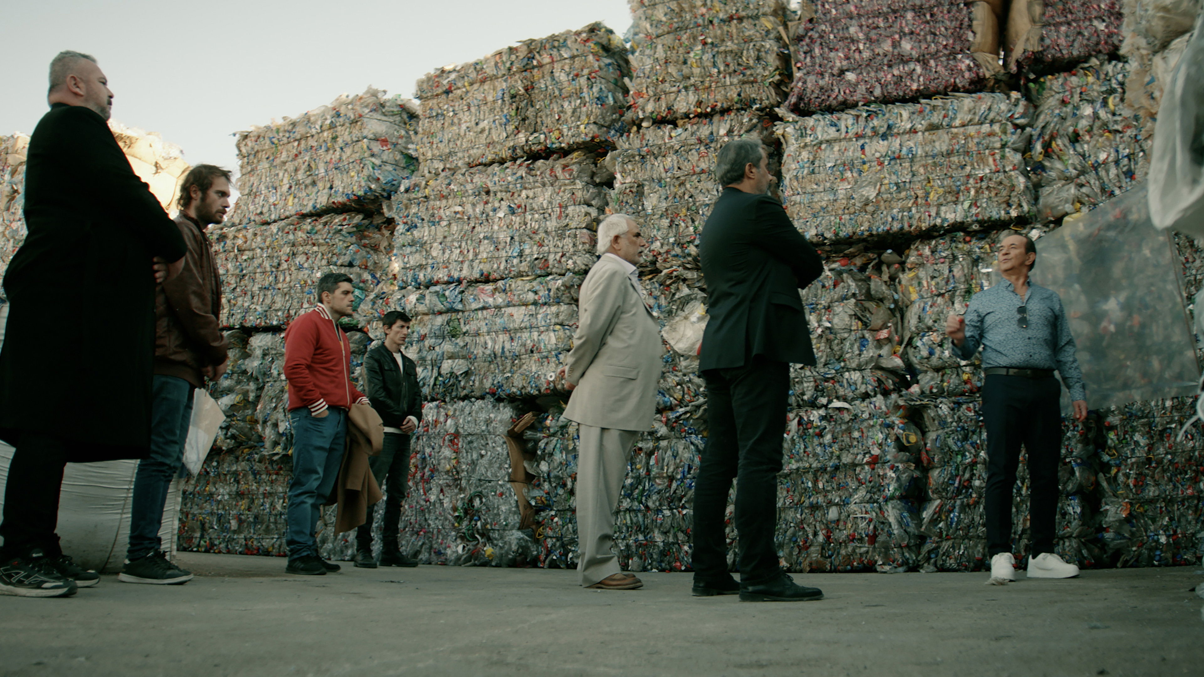 Dead Dogs Don't Bite