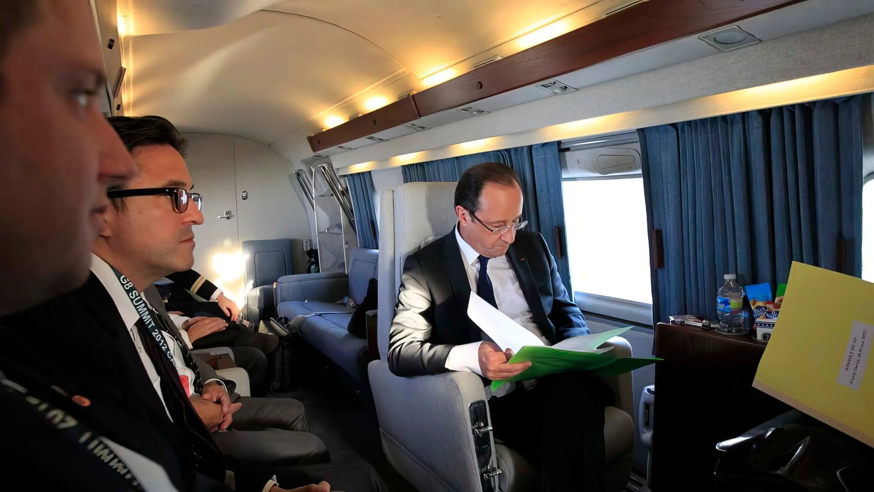 « Moi, diplomate ! » — Le monde de François Hollande