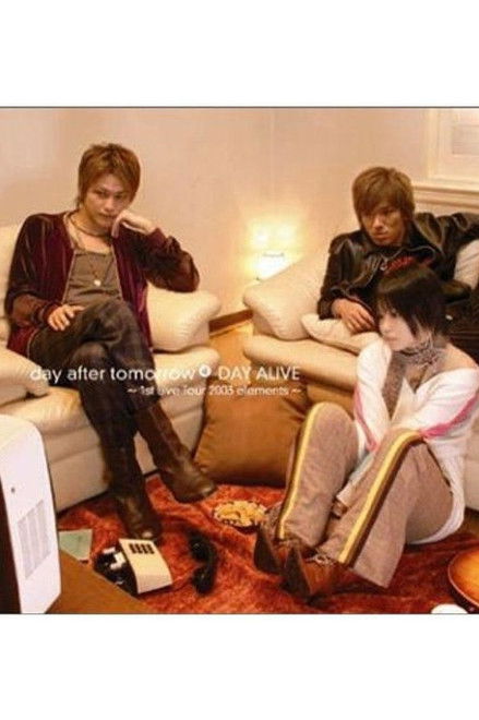 DAY ALIVE ~1st live tour 2003 elements~