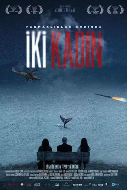 Parmaklıklar Ardında İki Kadın
