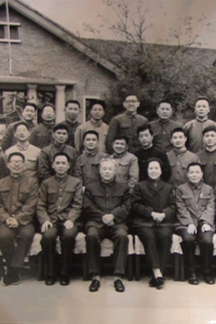 Cai Wenbin Publishes a Book for Zhao Ziyang
